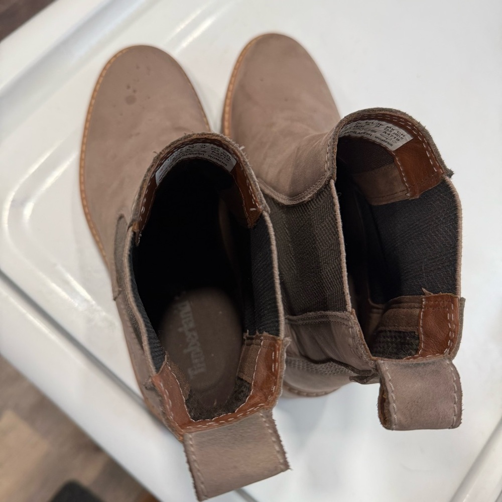 Women’s Timberland Courmayeur Valley Chelsea Boots - Picture 7 of 7